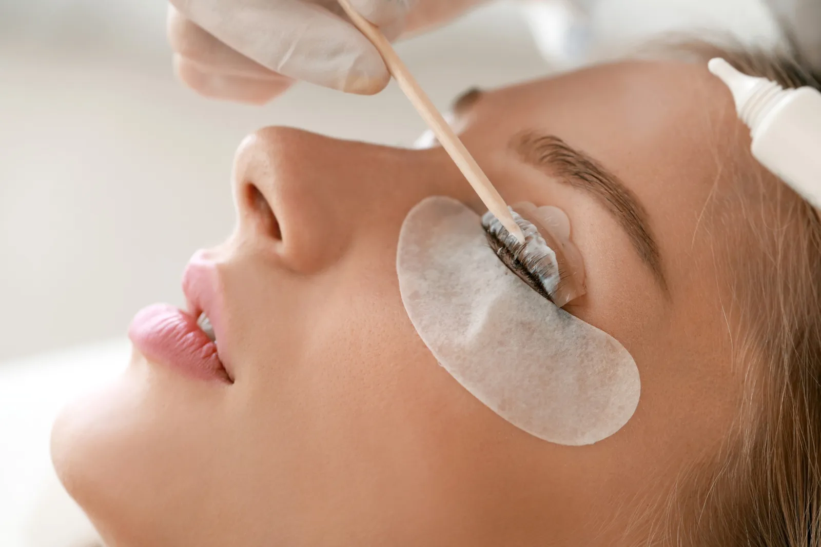 Wimpernlifting mit Pads